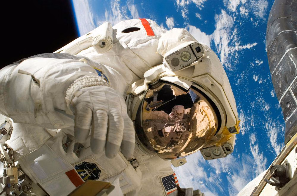 Bagaimana Astrofisika Membedah Misteri Kosmos